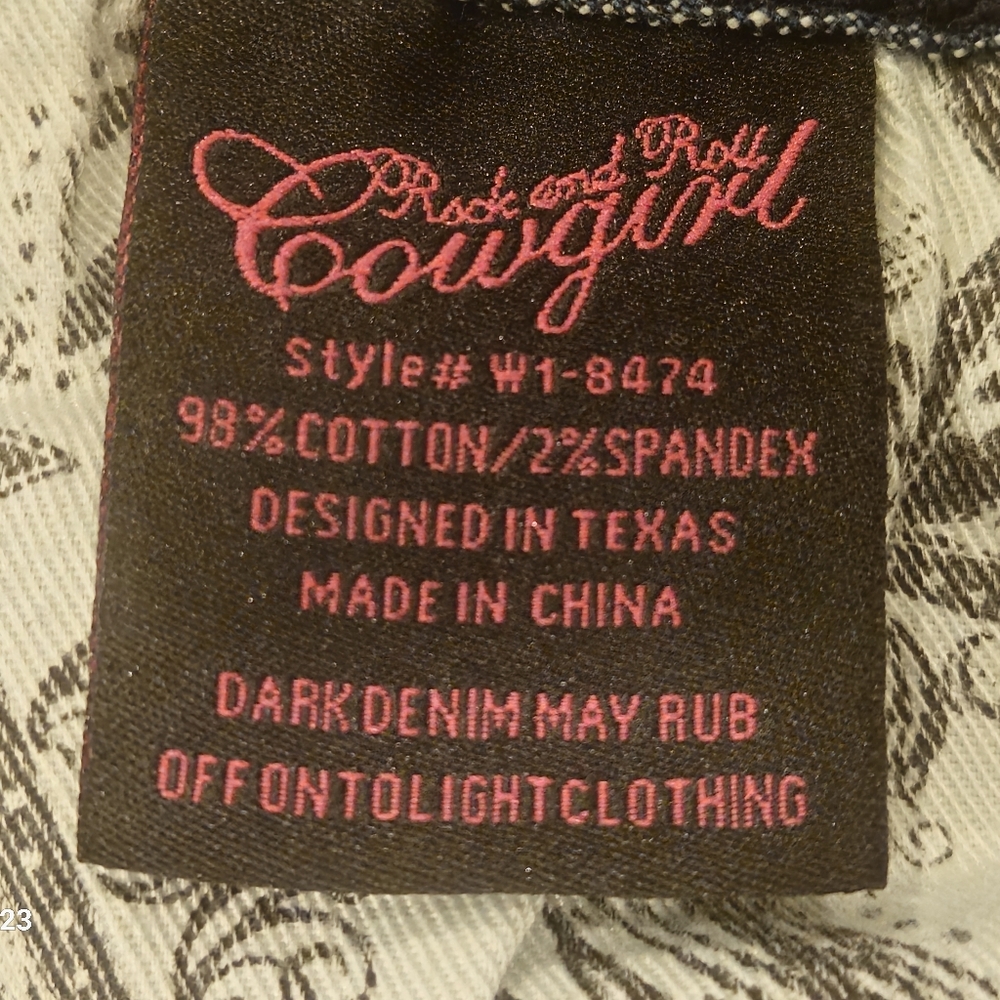 Rock & Roll Cowgirl Women's Jeans 32×34 Midrise Blue Destressed - Picture 11 of 11